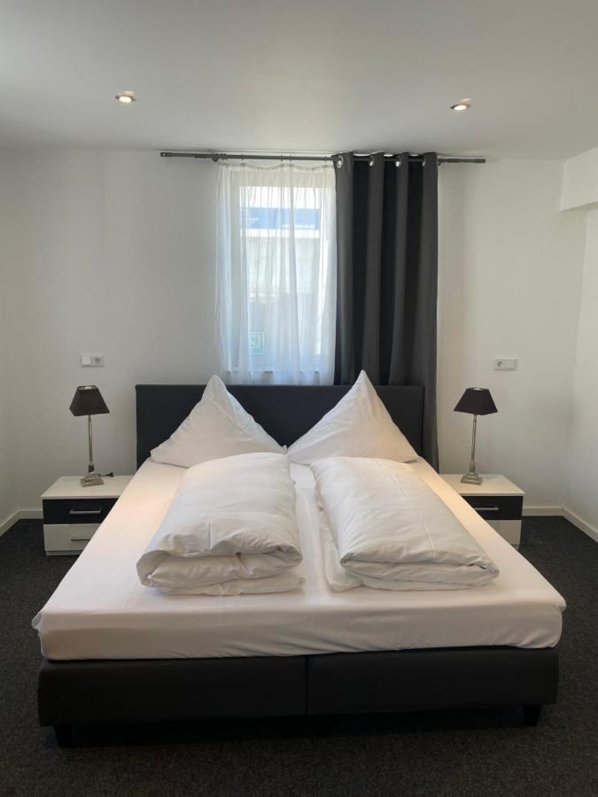 Haus Sonnenschein Ξενοδοχείο Monheim am Rhein Εξωτερικό φωτογραφία
